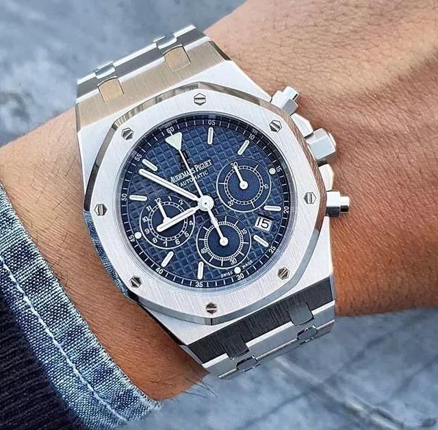 劳力士看到都要靠边，戴过这几块表的男人实力强得离谱