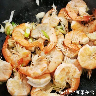 懒人最爱的简单易学的炒大虾来啦！简单又好吃