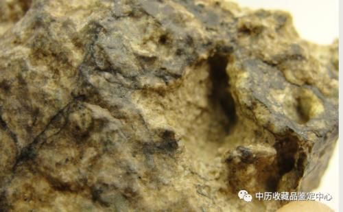 黄绿色月球陨石赏析