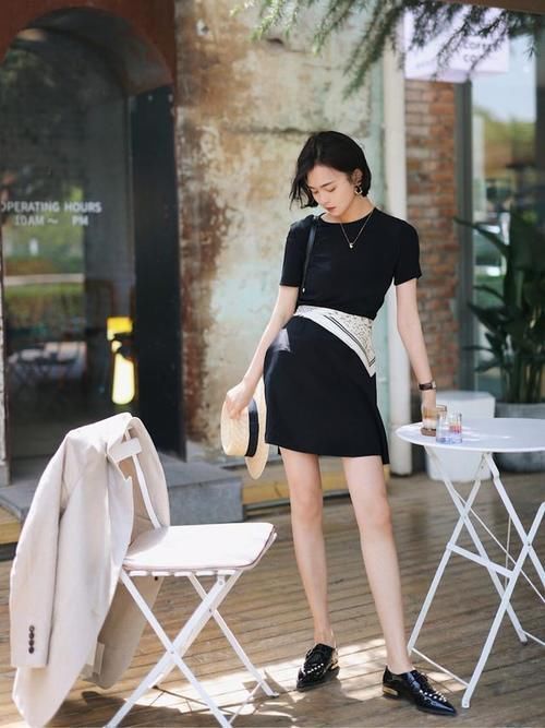 莫兰迪 穿衣如何打造“高级感”?牢记这5个穿搭法则,让气质翻倍