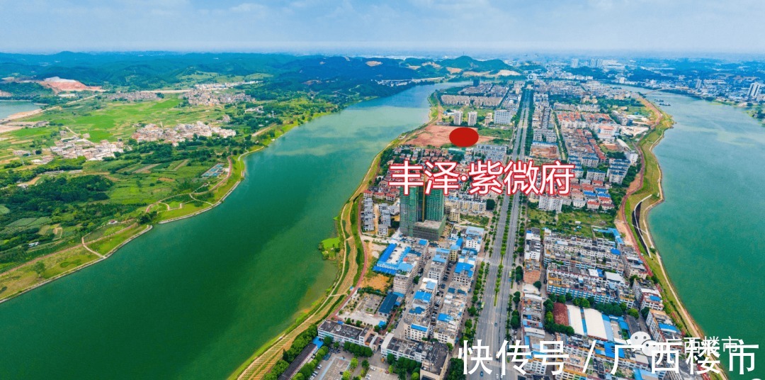 别墅|抬脚就是江、入门有院子、一脚油门到中心……以前没得选,这次我都要