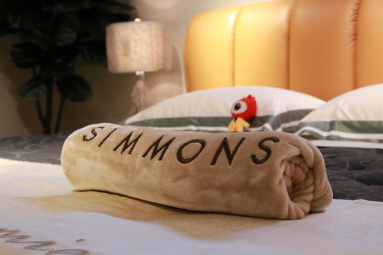 Simmons?席梦思欣悦床垫：睡在云端，给你全身心的放松|测评 | 软硬度