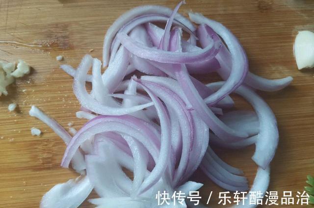 小米椒|太厉害了!苦瓜和它是绝配,简单拌一拌,清热解暑,让你安稳入秋