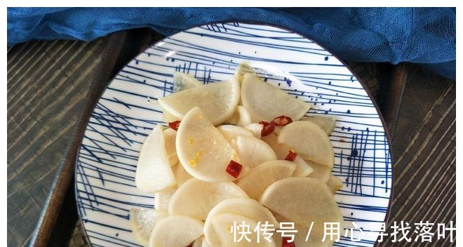 好吃|买萝卜时，绿萝卜好还是白萝卜好教你方法，选出好吃的萝卜！