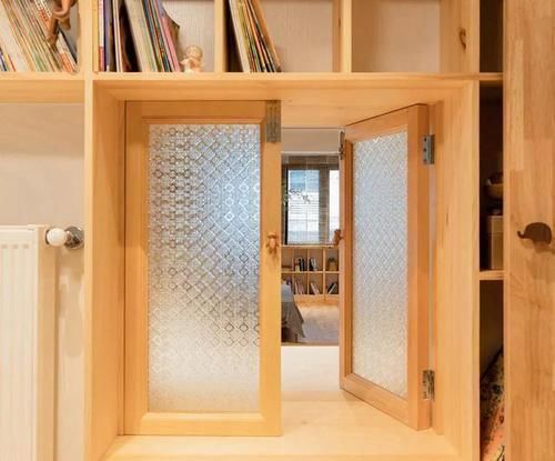 书桌|45㎡网红学区房,一家三口毫不拥挤,还有儿童游乐场