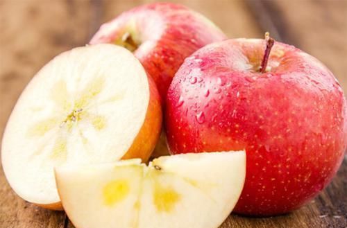 石榴|糖尿病人的“福音”，吃水果记住“4少4多”，血糖稳定身体棒