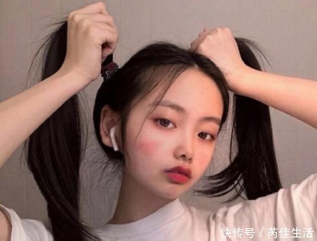 校花|女生脸上有这“3特点”,别再“披头散发”了,扎起来校花哭了