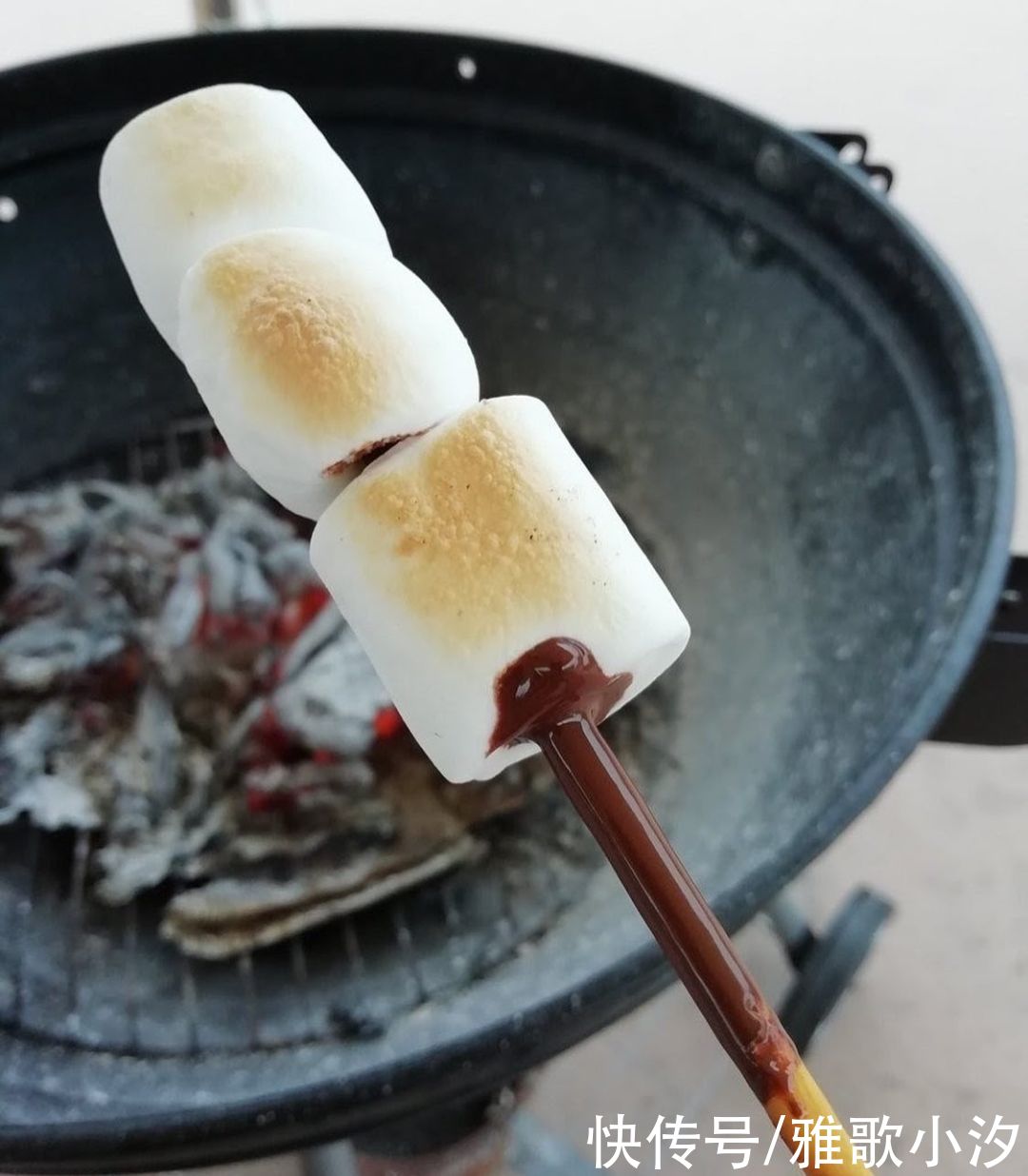 鸡翅|BBQ新技巧！体验“天才吃法”，成为烧烤达人只需学会这7个技巧