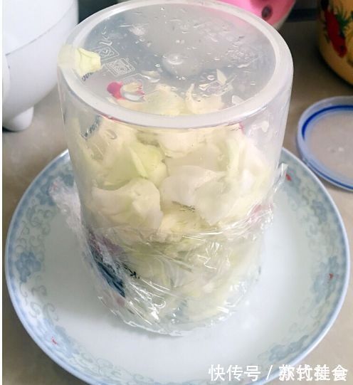 圆白菜|此菜是大鱼大肉的“死对头”,清脂刮油又补钙,越吃越舒服