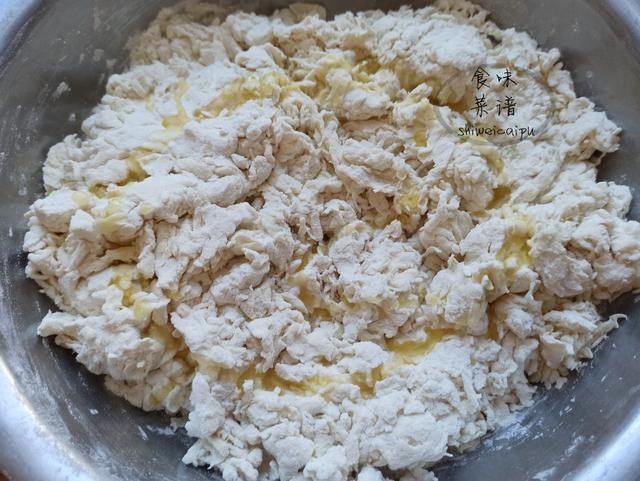 搅拌均匀|韭菜怎么搭配才好吃？分享5种不同的做法，鲜香又美味，老少皆宜