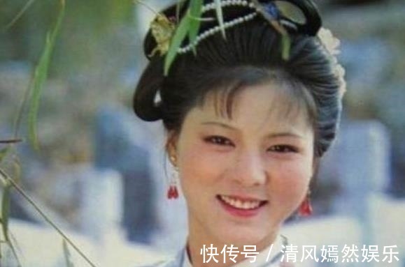 晴雯@难怪贾宝玉会对袭人发飙,你看王夫人为啥扣留晴雯的衣服