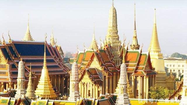 带上AI旅行助手，看遍泰国千面有准儿了