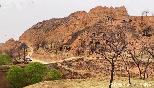 山西200年地主大院，村民将地主扔下悬崖，抢光了屋里的宝物