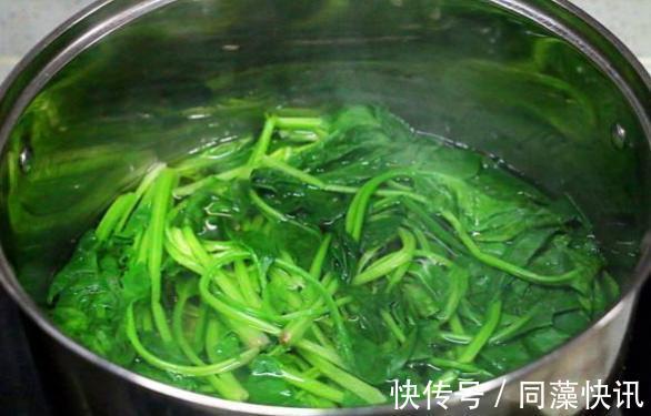 牛羊肉|常吃菠菜真能补血吗营养师搭配牛羊肉、猪肝效果肉眼可见