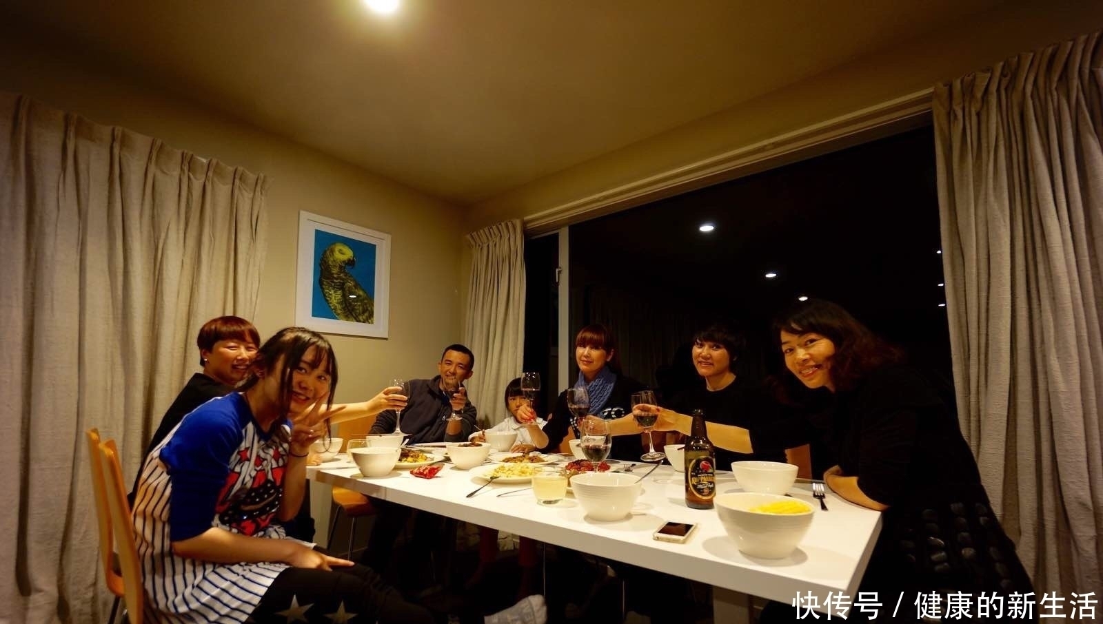 考上|考上大专的儿子,要求每月生活费3000,妈妈的一句话,儿子沉默了