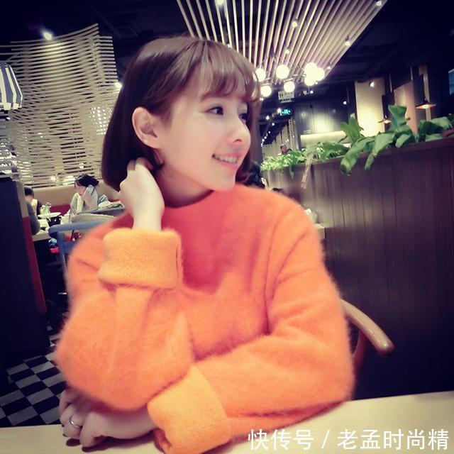 慵懒 今年流行温暖的貂绒毛衣,冬天穿出优雅的名媛气质