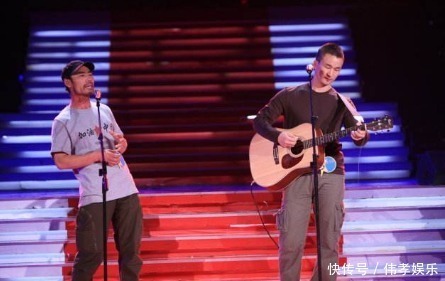 慈善|旭日阳刚现状,一个靠商演为生年入百万,一个回农村做慈善成网红