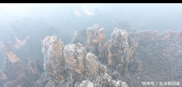 银装素裹|高海拔地区持续降雪 景区银装素裹分外美