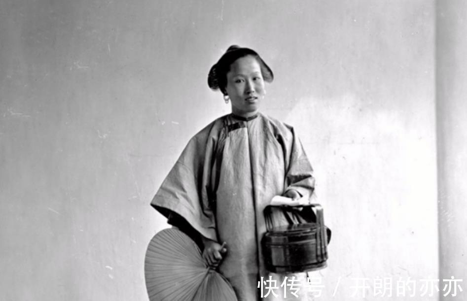 礼仪 清朝富婆对头发有多宝贝发型讲究,洗发复杂,剪发还要挑日子