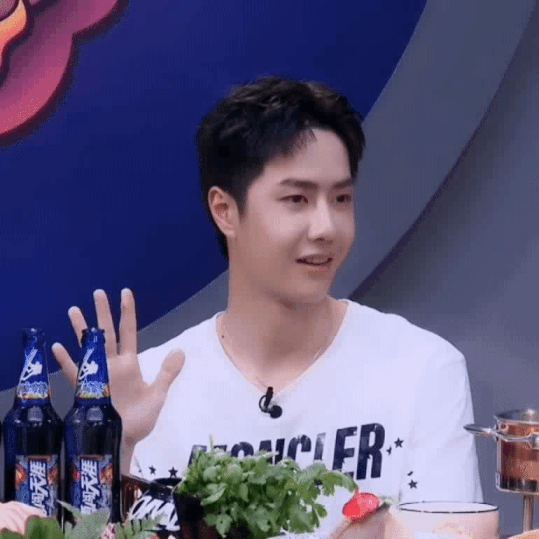 游戲|王一博也太可愛(ài)了吧!玩我有你沒(méi)有游戲太自信!張藝興比贊躺贏!