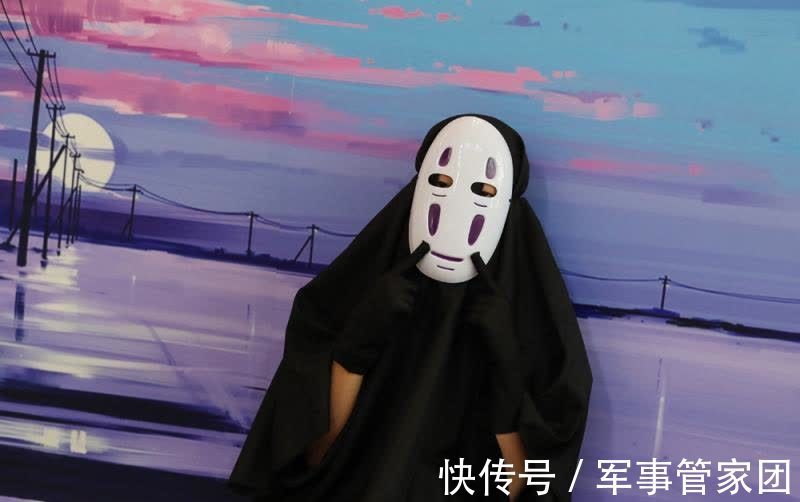 coser|这个夏天看漫展，口罩被coser玩出了“花”……