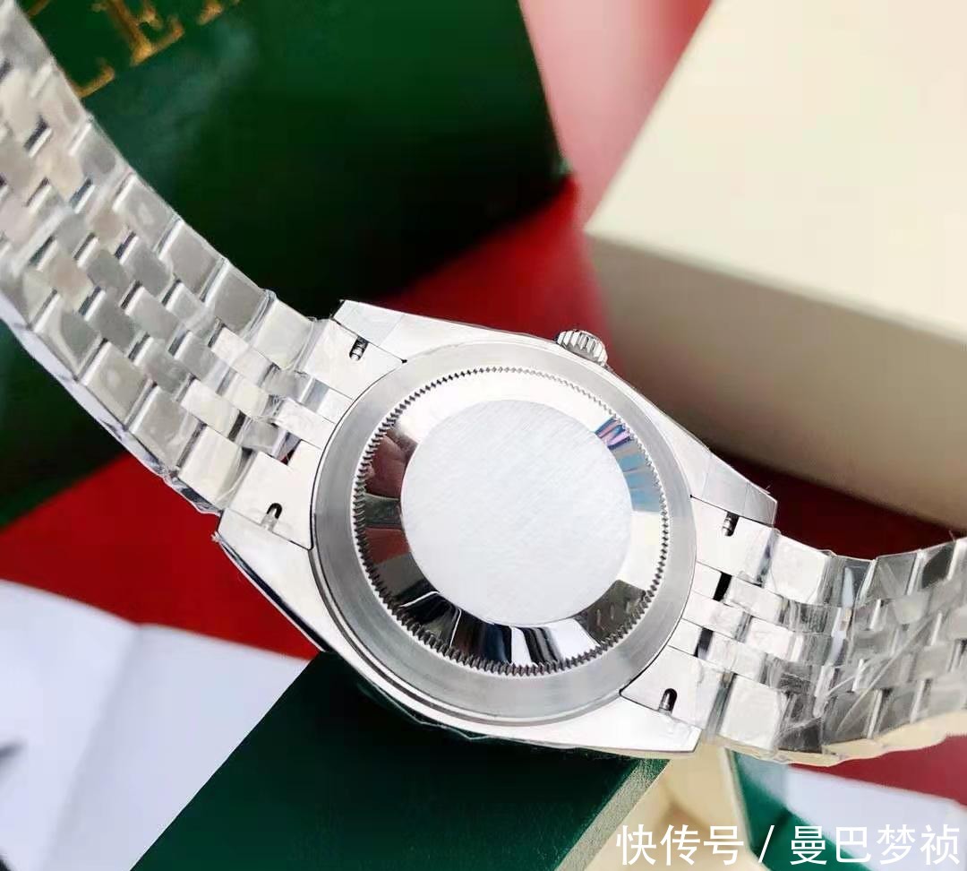 劳力士销量最高的手表，你以为是水鬼，实际却是它