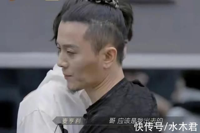 黄征|他就是传说中的“绿茶男”吧?