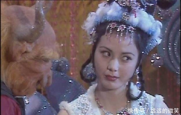 玉面狐狸和比丘美后谁更漂亮?猪八戒这个动作说明,她更美!