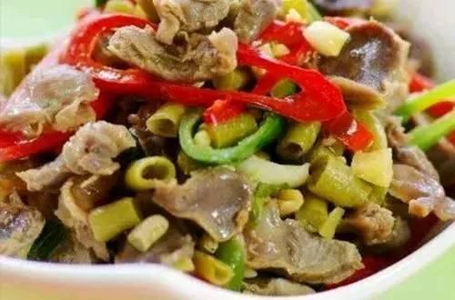 常给孩子吃此道家常菜,营养好消化,补铁又补钙,健脑益智杠杠的