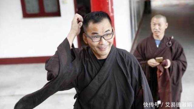 亿万富翁刘景崇:功成名就后皈依佛门,妻子