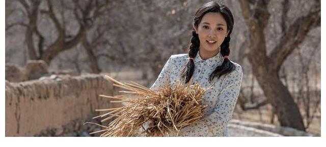年轻的朋友来相会|《百炼成钢》正在广东卫视热播，何炅饰演扶贫干部遇难题