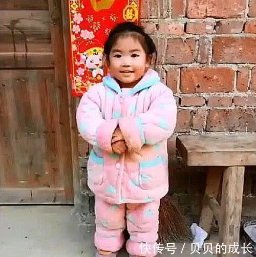 双胞胎|这就是奶奶带大的孩子和姥姥带大的孩子的区别吗?