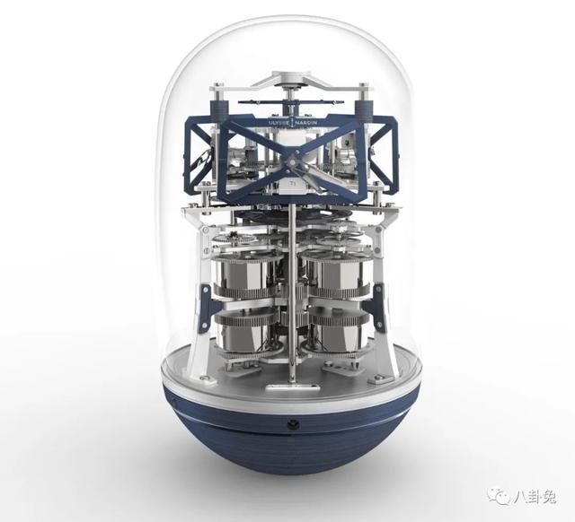 15万的镂空潜水表，30万的“不倒翁”座钟，雅典表太会玩了