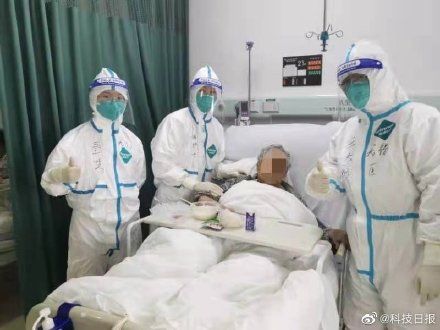 患者|扬州94岁新冠重症患者出院了