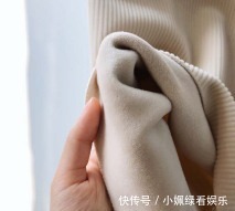 最近一种穿法火了,叫“脚盖一半”,高级显瘦,时髦精都爱