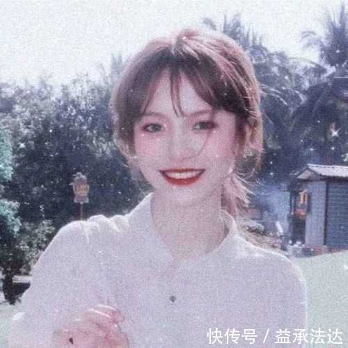 女生睡醒时若有这“3行为”,八成会越长越“精致”,全占男神倒追你