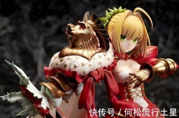 美女|美女10万元买艾斯手办,父母说出7个字,她羞愧了