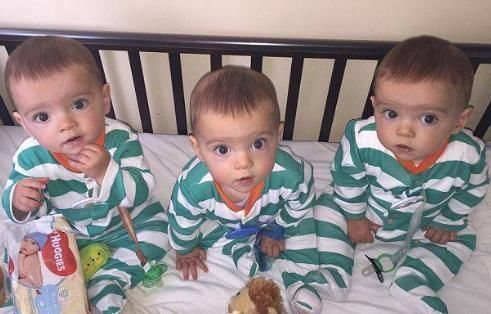 三胞胎|英国曾经最萌的三胞胎长大了,现在的模样再次萌翻众人