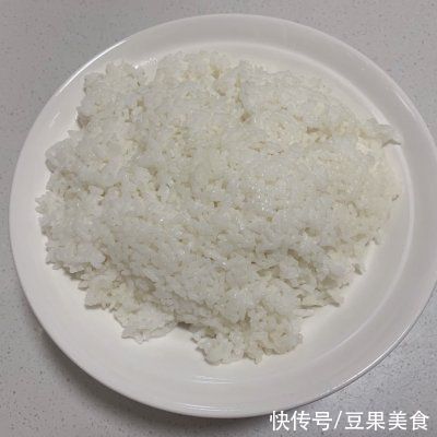 忙里偷个懒，轻松来一碗蛋炒饭～颜值在线