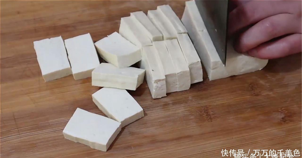 真香|香菇炖豆腐越炖越好吃,出锅满屋飘香,吃着比红烧肉还过瘾,真香