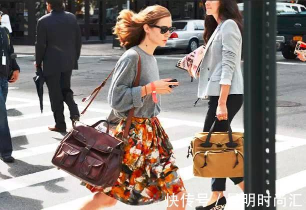 柑橘橙 这个能让冬季变得灵动有趣的颜色,只要穿对了,绝对是最吸睛穿搭