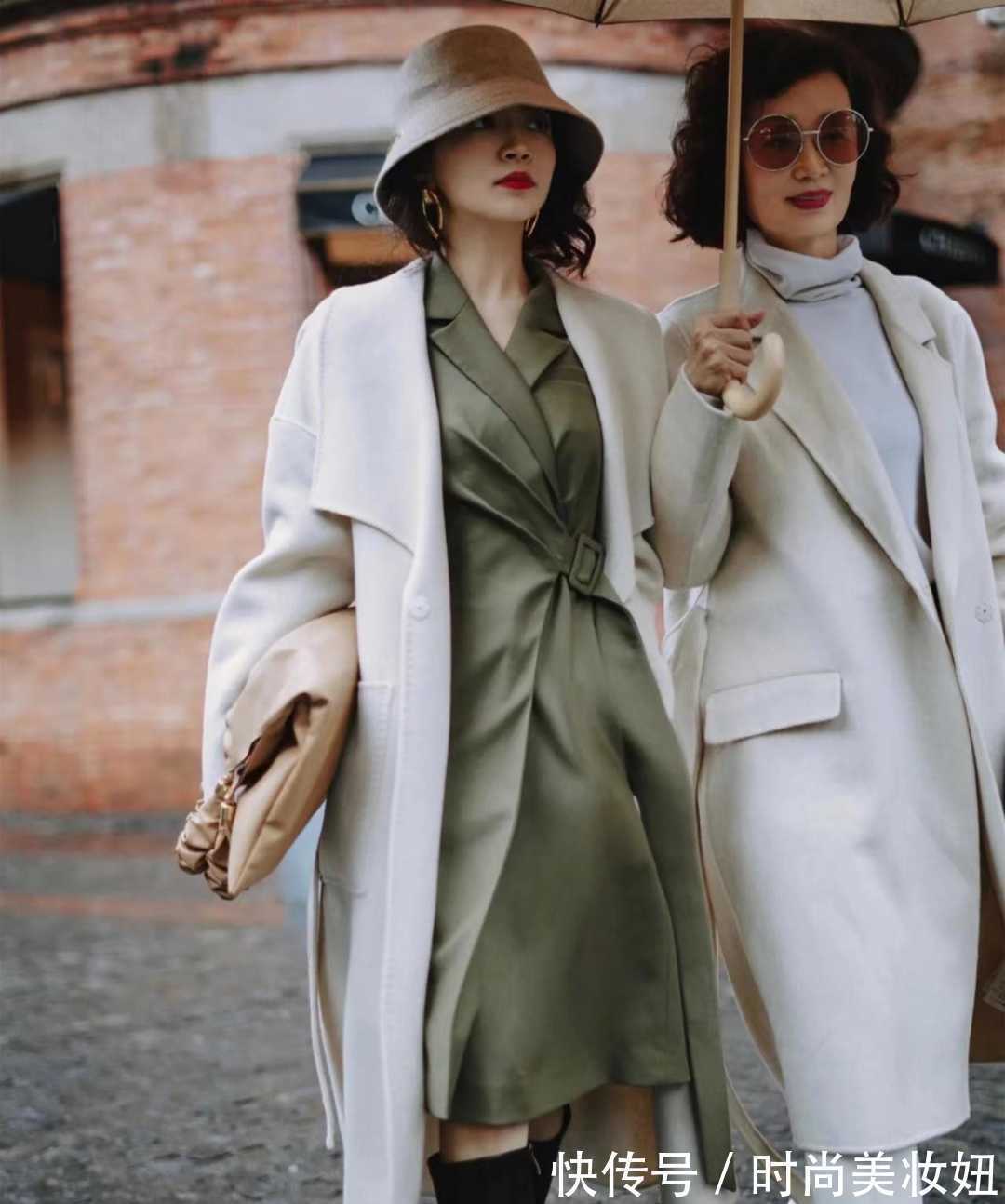 和谐感|冬天最不能缺的就是“白色大衣”,不挑人又显气质,太好看了