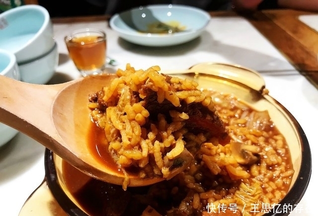 套餐|两个妈妈带着孩子约会,午饭点了165元双人套餐,看看菜怎么样