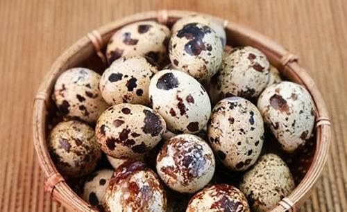 常吃|女性养生美容，夏天常吃三种食物，美容养颜，预防子宫早衰