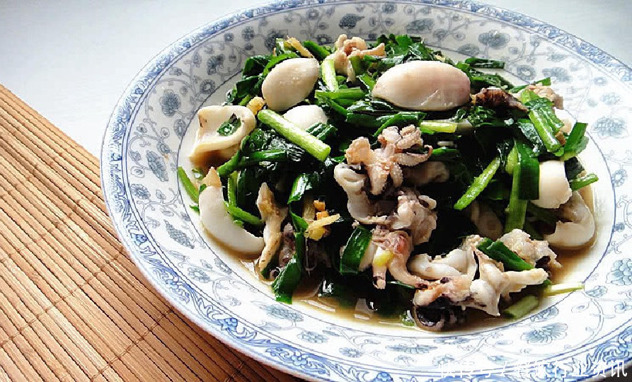 猪腰靠边站,它才是“男人宝”,年过40要常吃,焕发精神干劲足!