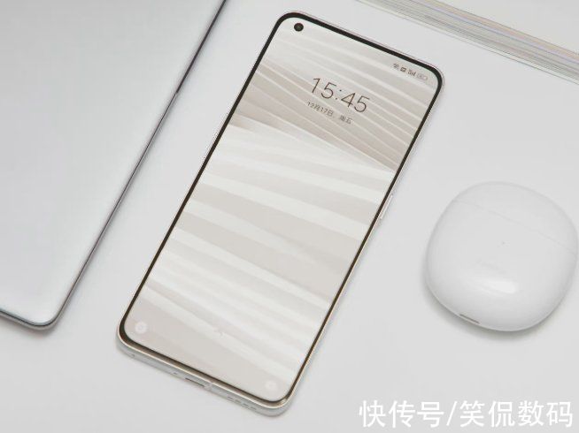 小米12|realme 真我GT2 Pro全面对比小米12，这些方面居然很有优势？