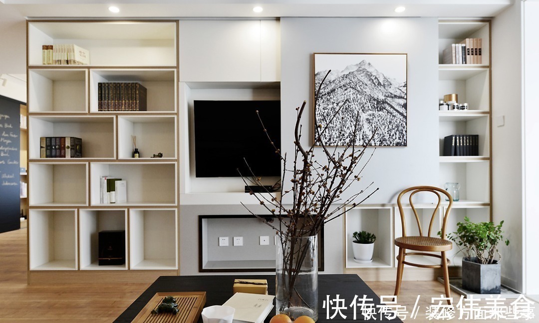 玄关|166㎡现代主义3室2厅，电视背景墙还能这样设计！