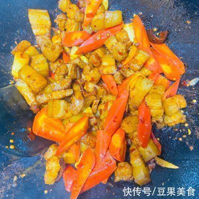 豆瓣酱|营养美味两手抓，家常红烧肉是你的不二之选