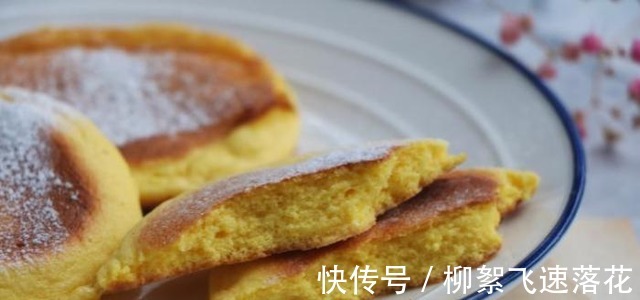 又一西点早餐火了!不蒸不烤,几滴清水搞定,比鸡蛋饼还好吃!