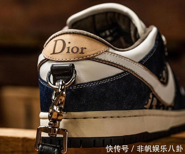 Dior x Dunk SB Low头一次见！这细节真把我看傻了